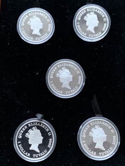 《竞宝斋》第417场 周日，周一，2场连拍 （全场包邮） 少见 图瓦卢2008年1元5枚彩色精制银币套 早期澳洲统治者 5盎司999银 发行量1808套 盒证全 澳大利亚珀斯造币局 盒子有损 细节见图