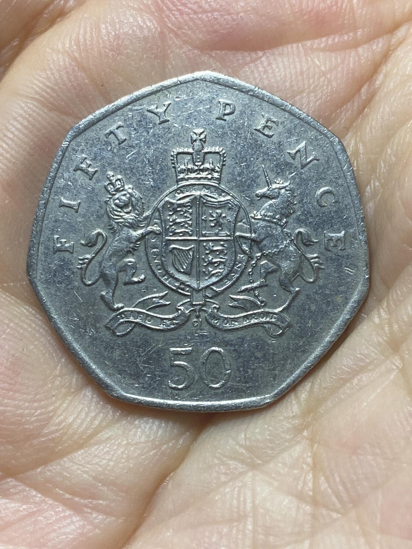 2025年第八十八场(总第一百一十四场）外国好品散币(免佣金) 英国🇬🇧2013单年份50便士(英国画家、硬币设计大师–克里斯托弗·艾恩赛德爵士诞辰100周年)