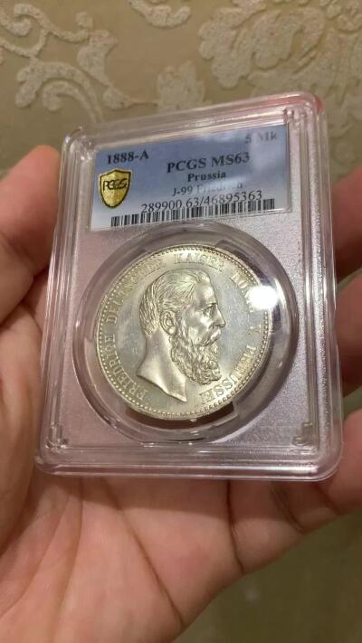 《竞宝斋》第417场 周日，周一，2场连拍 （全场包邮） PCGS MS63 德国1888年普鲁士腓特烈三世 三皇年5马克银币 币面干净 银光充足