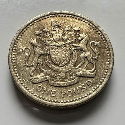 🌹外币初藏🌹🐯2025年第100场  每周二四六晚8️⃣点 接代拍 - 英国1983年一英镑