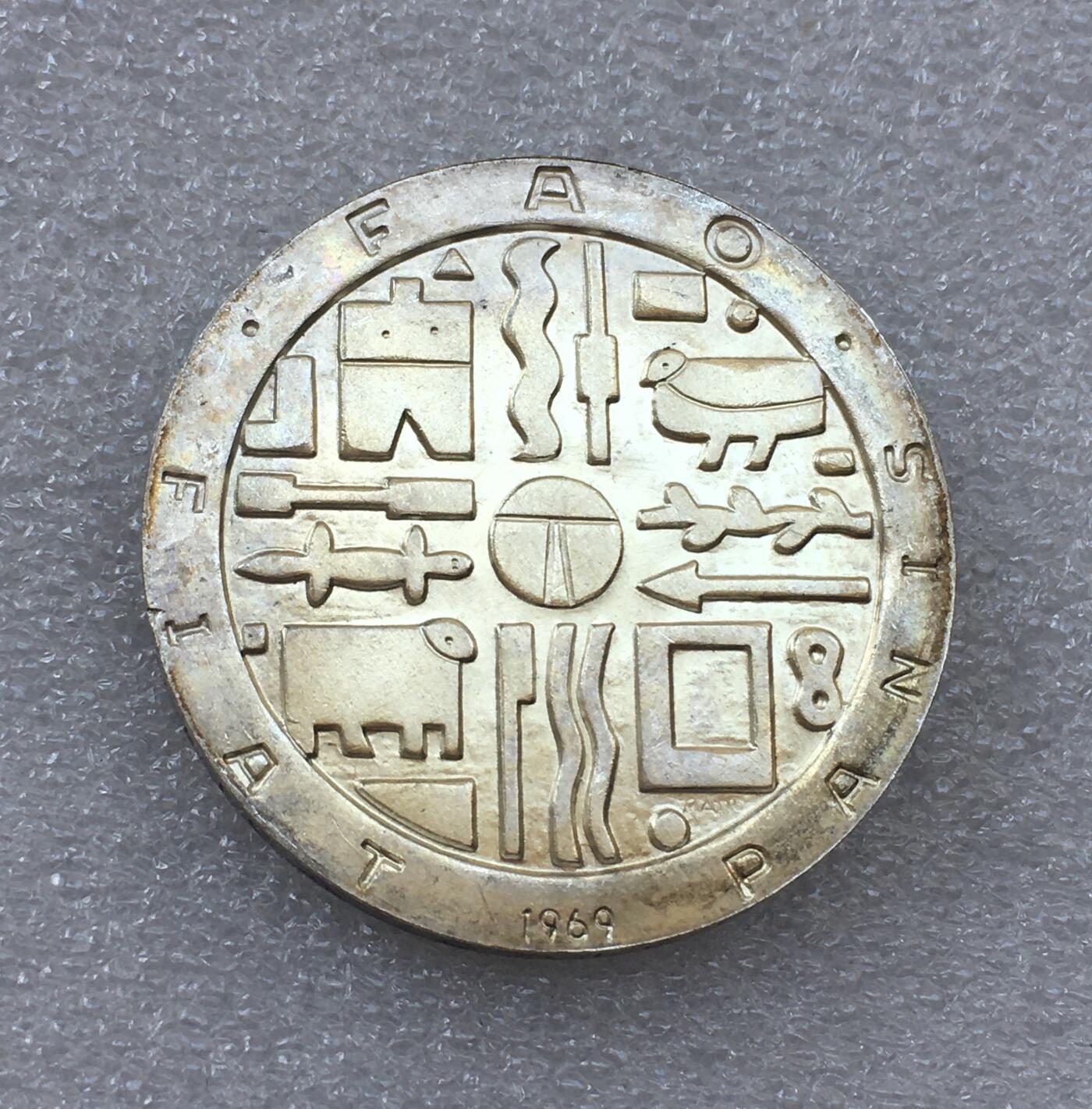 世界钱币专场拍卖 原光好品1969年乌拉圭1000比索银币 25克 90%银