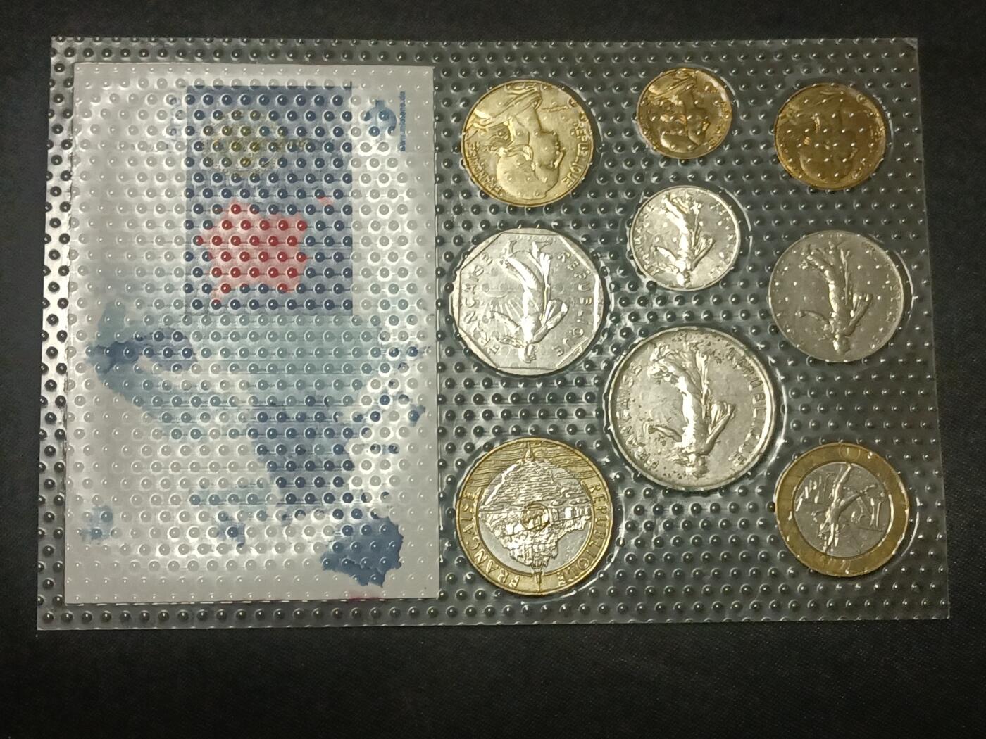 【游宝拍卖】乙巳蛇年66期 最低佣金1元起拍 法国套币 邮寄运输过程可能开胶