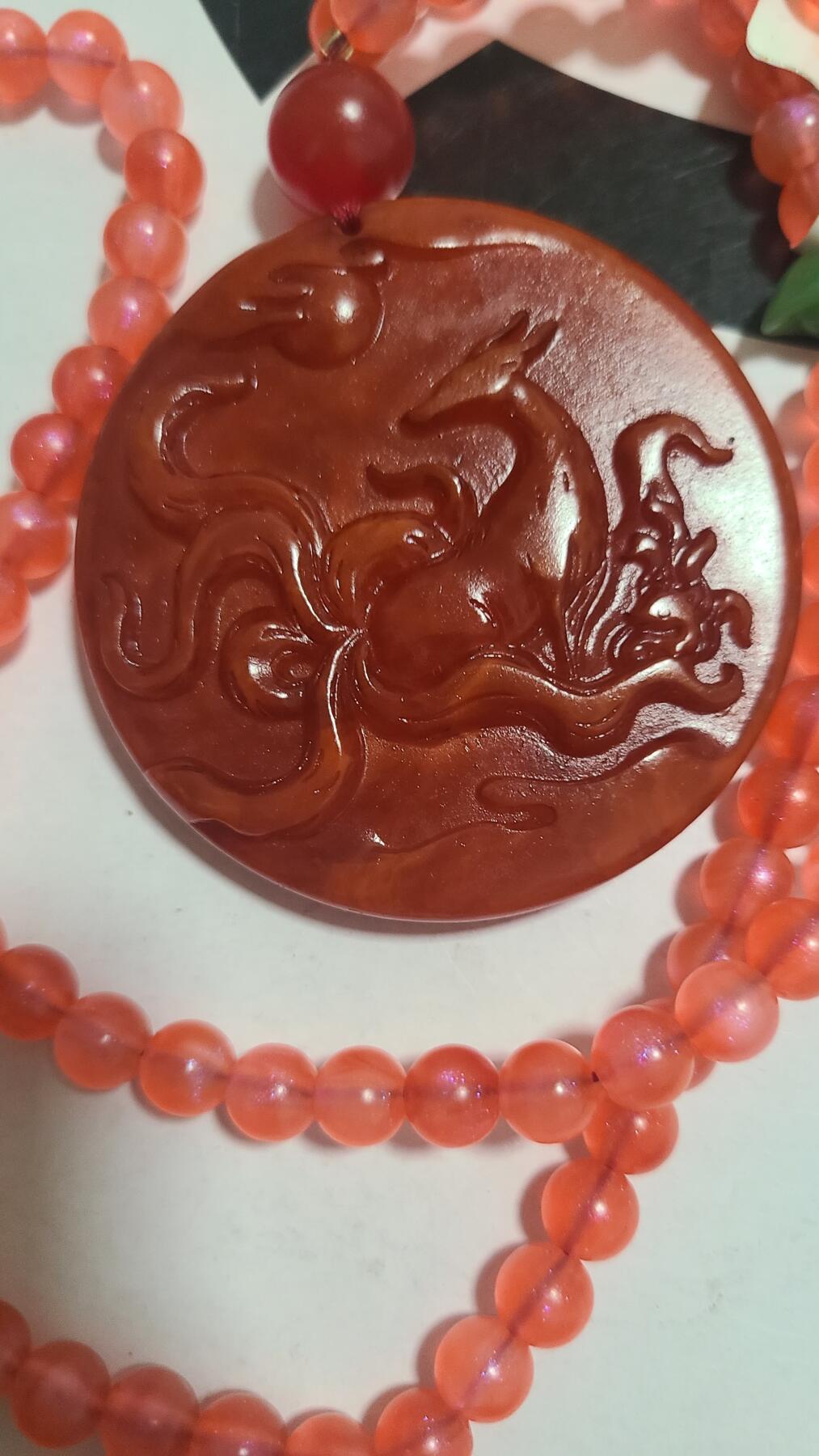富森红土吊坠如图实拍，保真沉香，很香很香