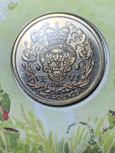 2025年第八十八场(总第一百一十四场）外国好品散币(免佣金) 稀少–英属马恩岛1995年2英镑邮币封(1945年VE年欧洲胜利日和VJ年日本投降日50周年纪念币)