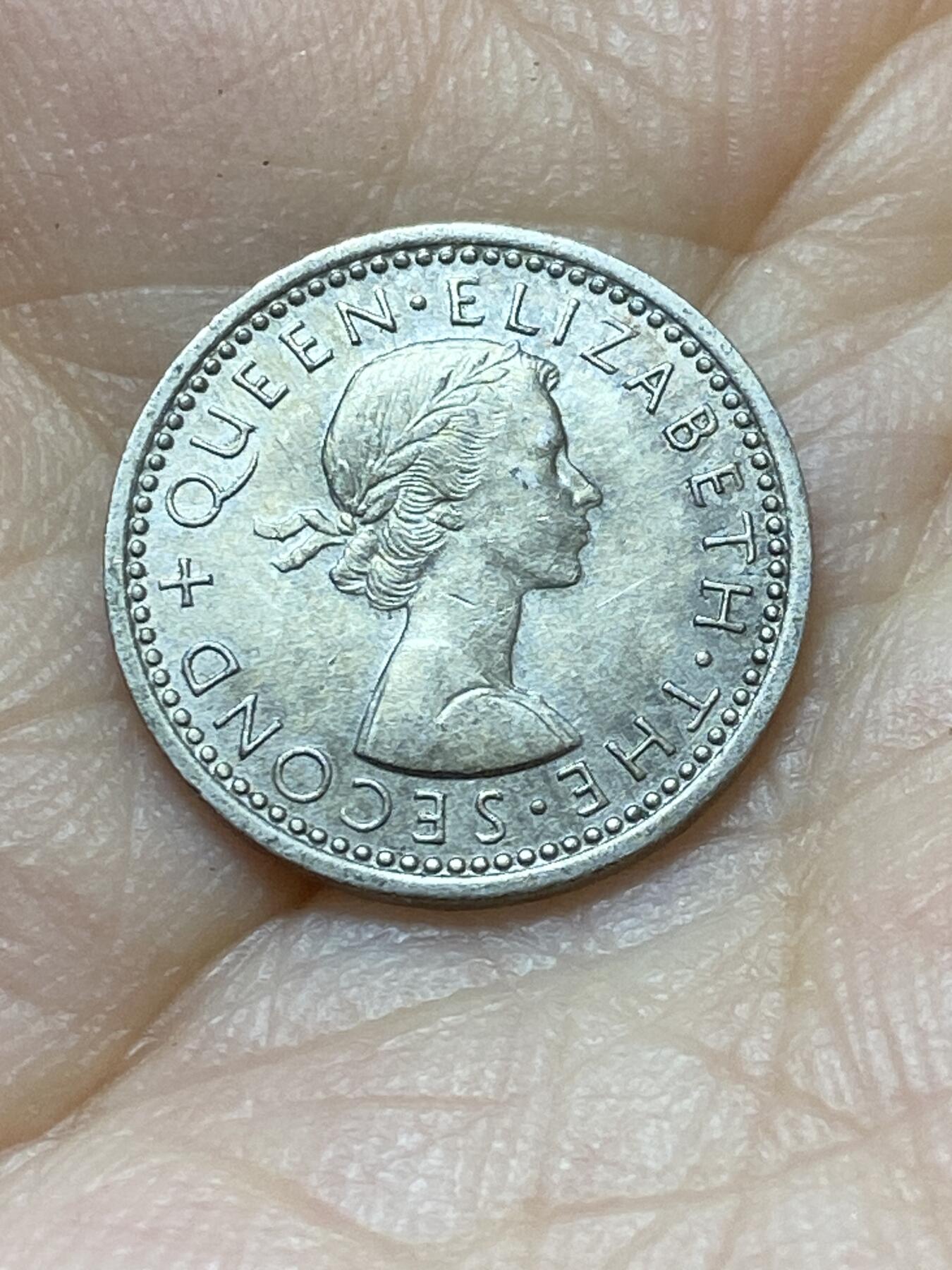 2025年第八十八场(总第一百一十四场）外国好品散币(免佣金) 好品–新西兰🇳🇿1960年3便士(伊丽莎白二世青年桂冠，第二版)