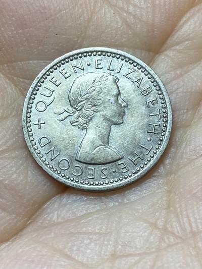 2025年第八十八场(总第一百一十四场）外国好品散币(免佣金) 好品–新西兰🇳🇿1960年3便士(伊丽莎白二世青年桂冠，第二版)