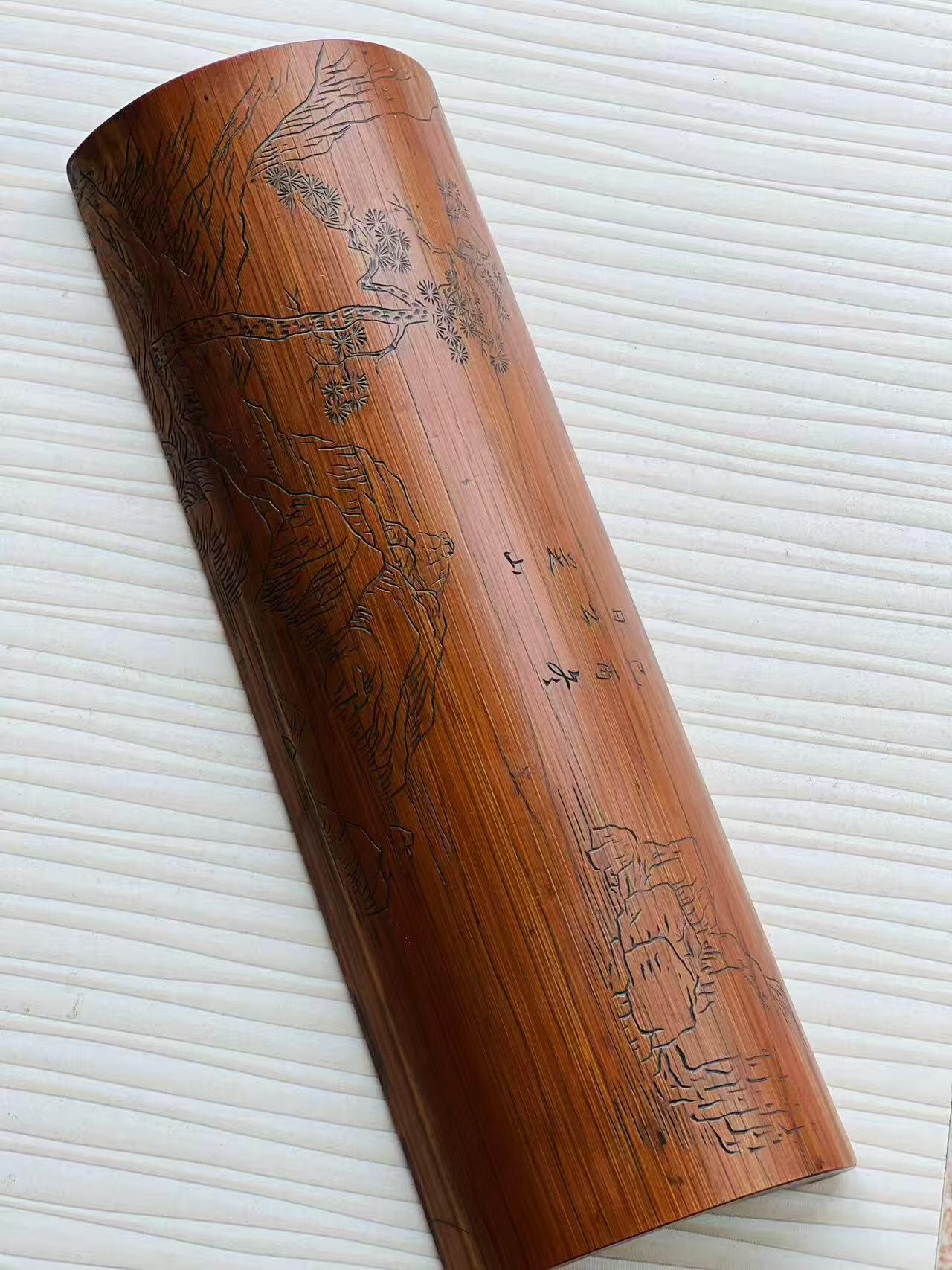 臂搁：竹制 包浆红润手雕精美，包老货28/9cm 
