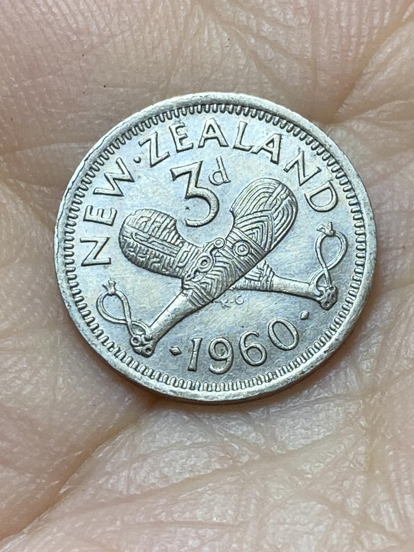 2025年第八十八场(总第一百一十四场）外国好品散币(免佣金) 好品–新西兰🇳🇿1960年3便士(伊丽莎白二世青年桂冠，第二版)