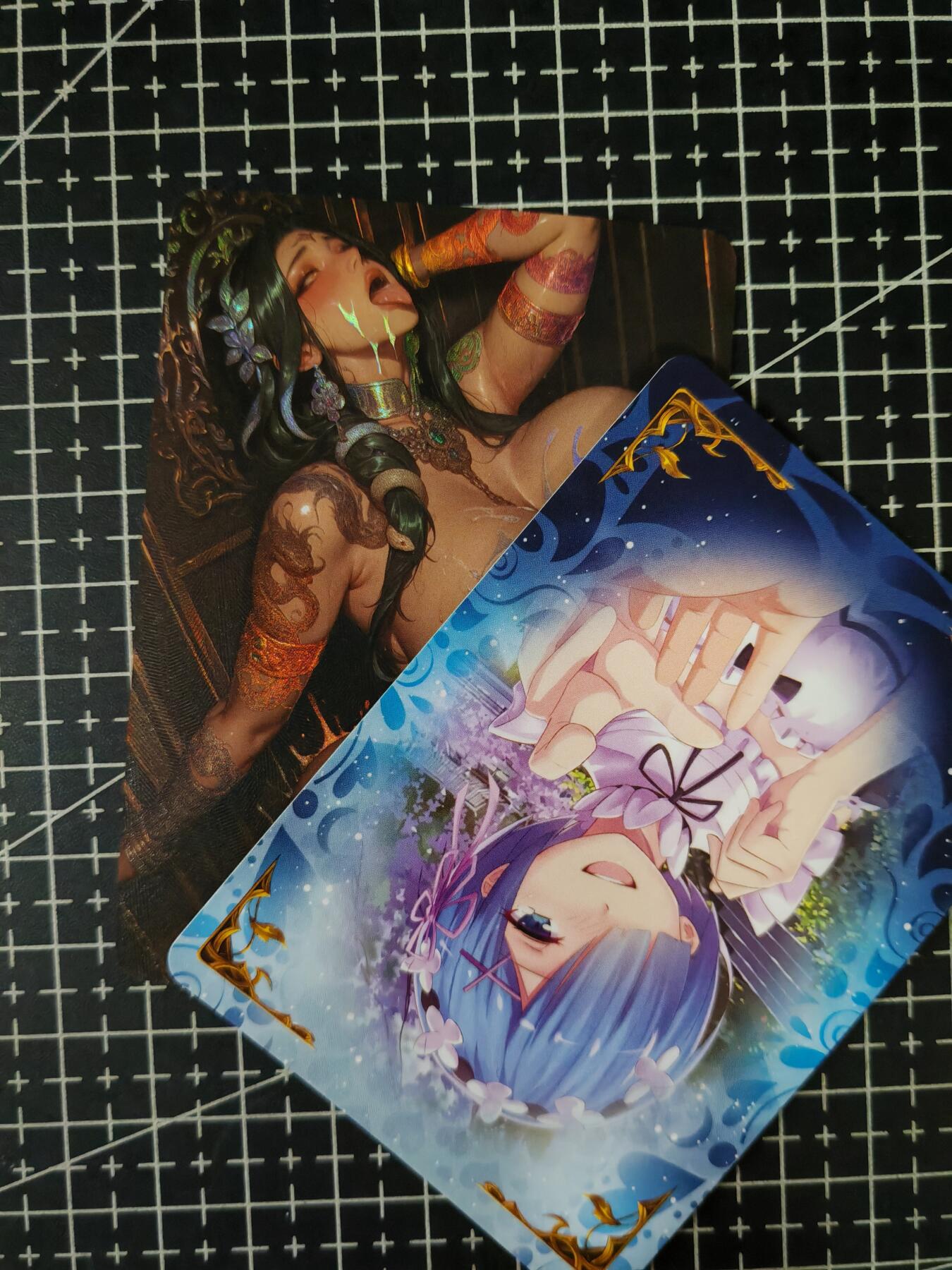 铃鹿第七期（提示一：自制卡难免瑕疵，可能存在撞角爆边等出厂瑕疵，介意慎拍；提示二：参拍请慎重，跑单押金不退的）） 艳后艺术彩闪单卡