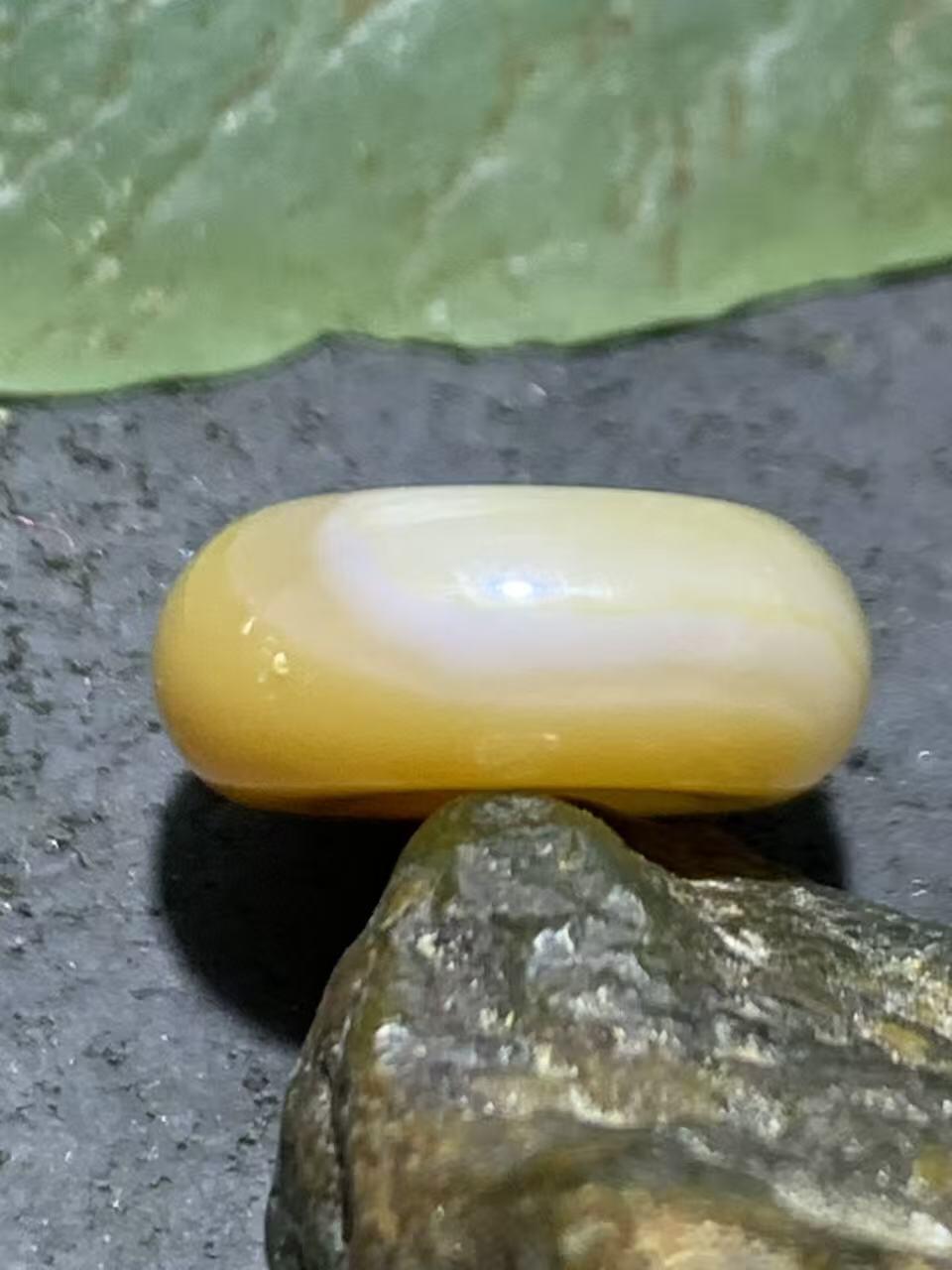 蒙料冻料战国红玛瑙通货平安扣一个，