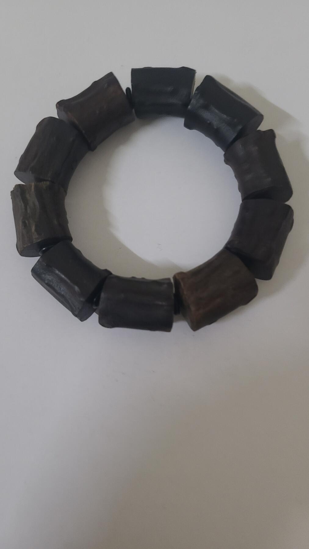 虫漏手串低价卖