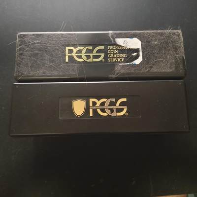 【全场包邮】纯粹捡漏拍459场-银币套币场 - 【收藏工具】PCGS评级币收纳盒20枚装黑盒2个