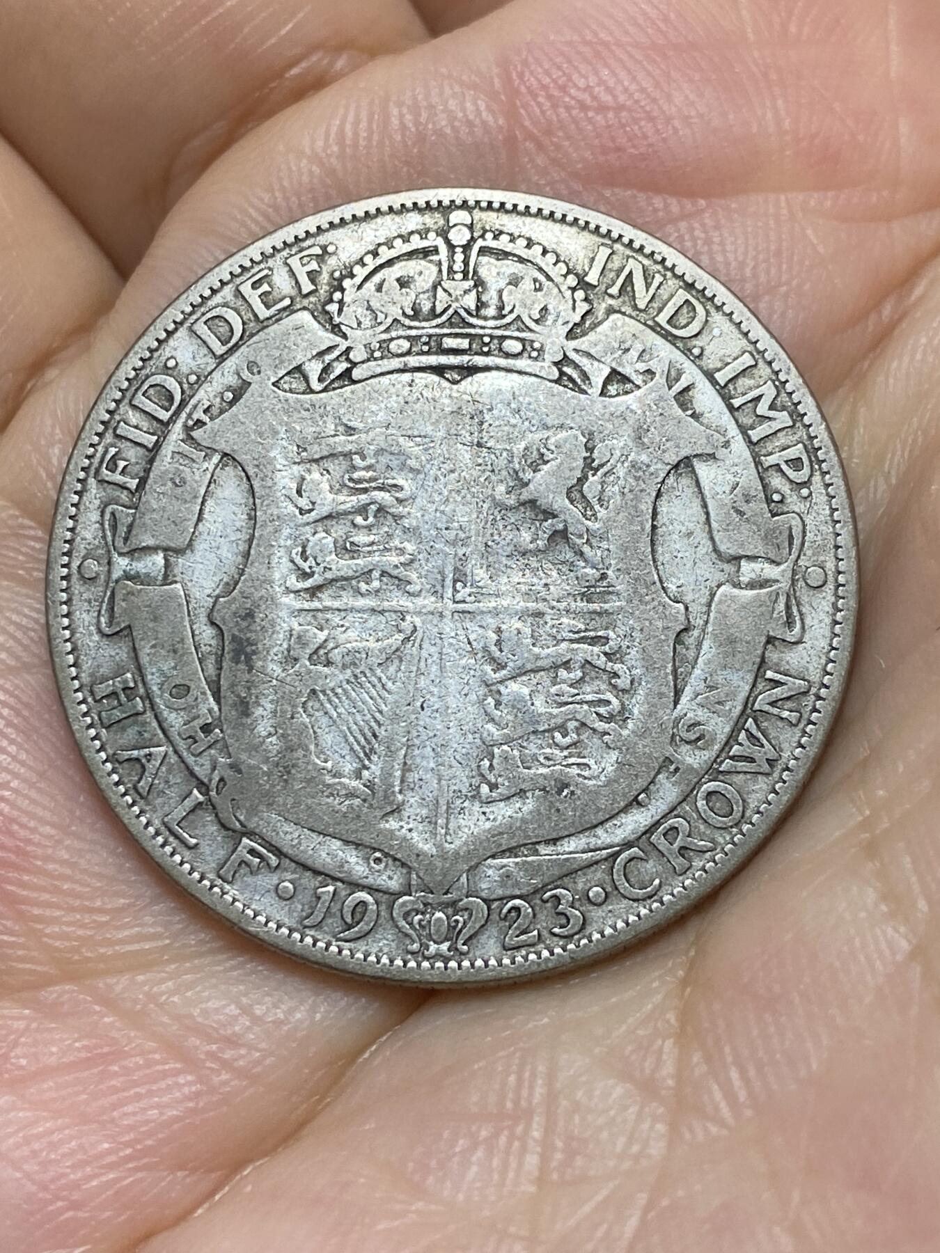 2025年第八十九场(总第一百一十五场）外国好品散币(免佣金) 英国🇬🇧1923年半克朗银币(乔治五世第三版，500银)