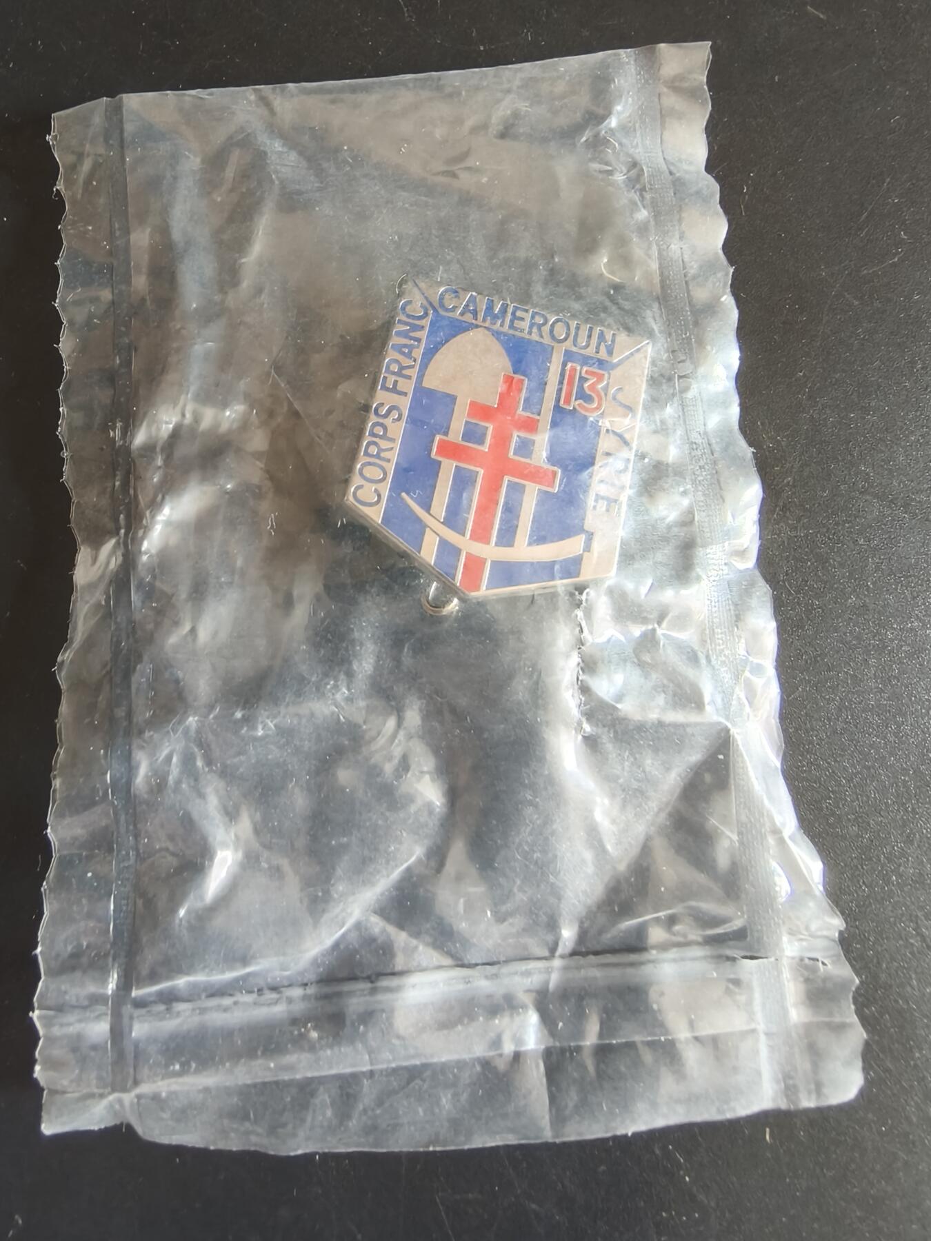 老王徽章第148期 喀麦隆第13工兵团证章   原袋