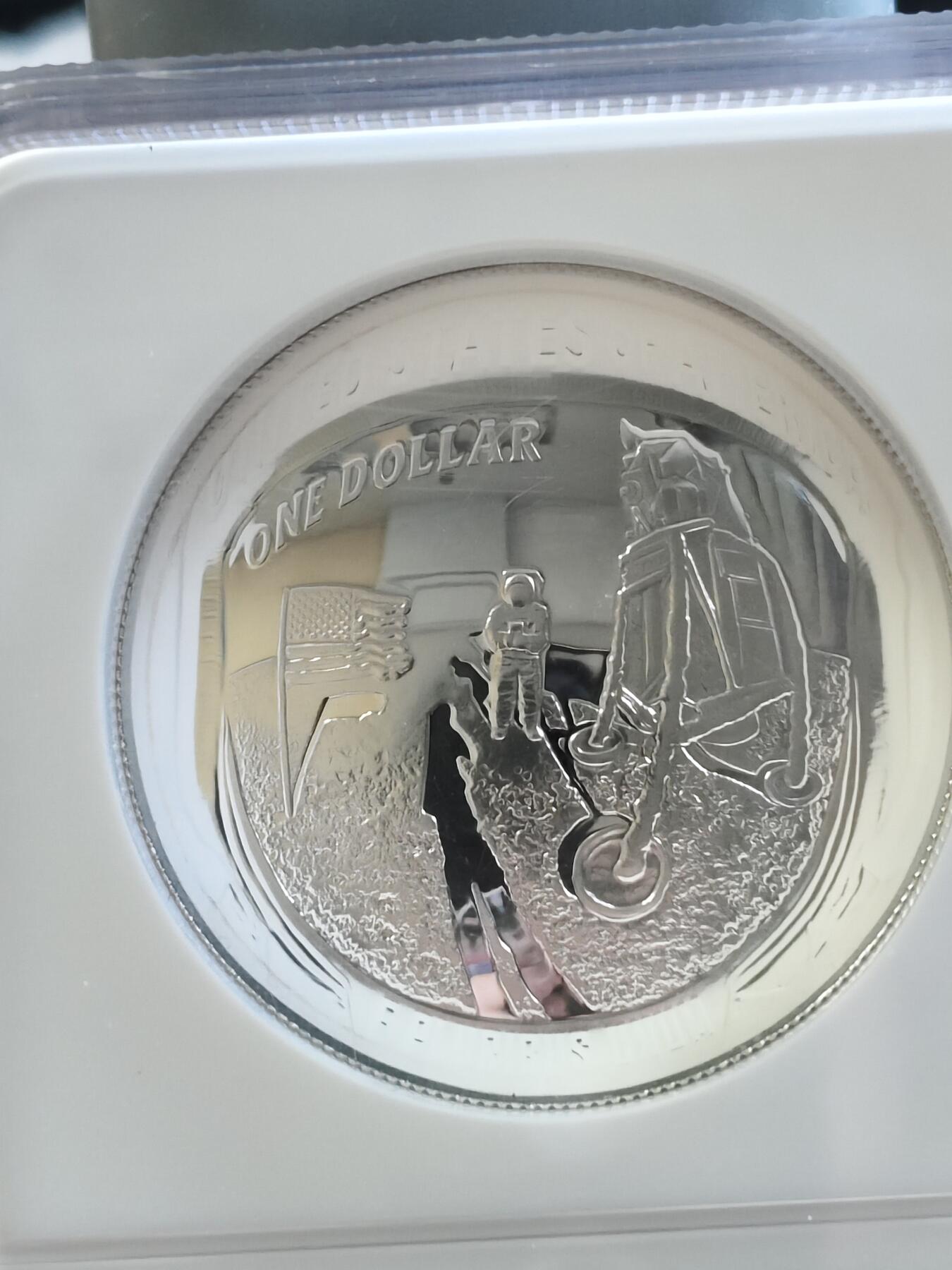 第175期拍卖【长期征集拍品】 美国2019年阿波罗11号登月纪念银币NGC-MS70首期无盒无证书，999银，26.73克