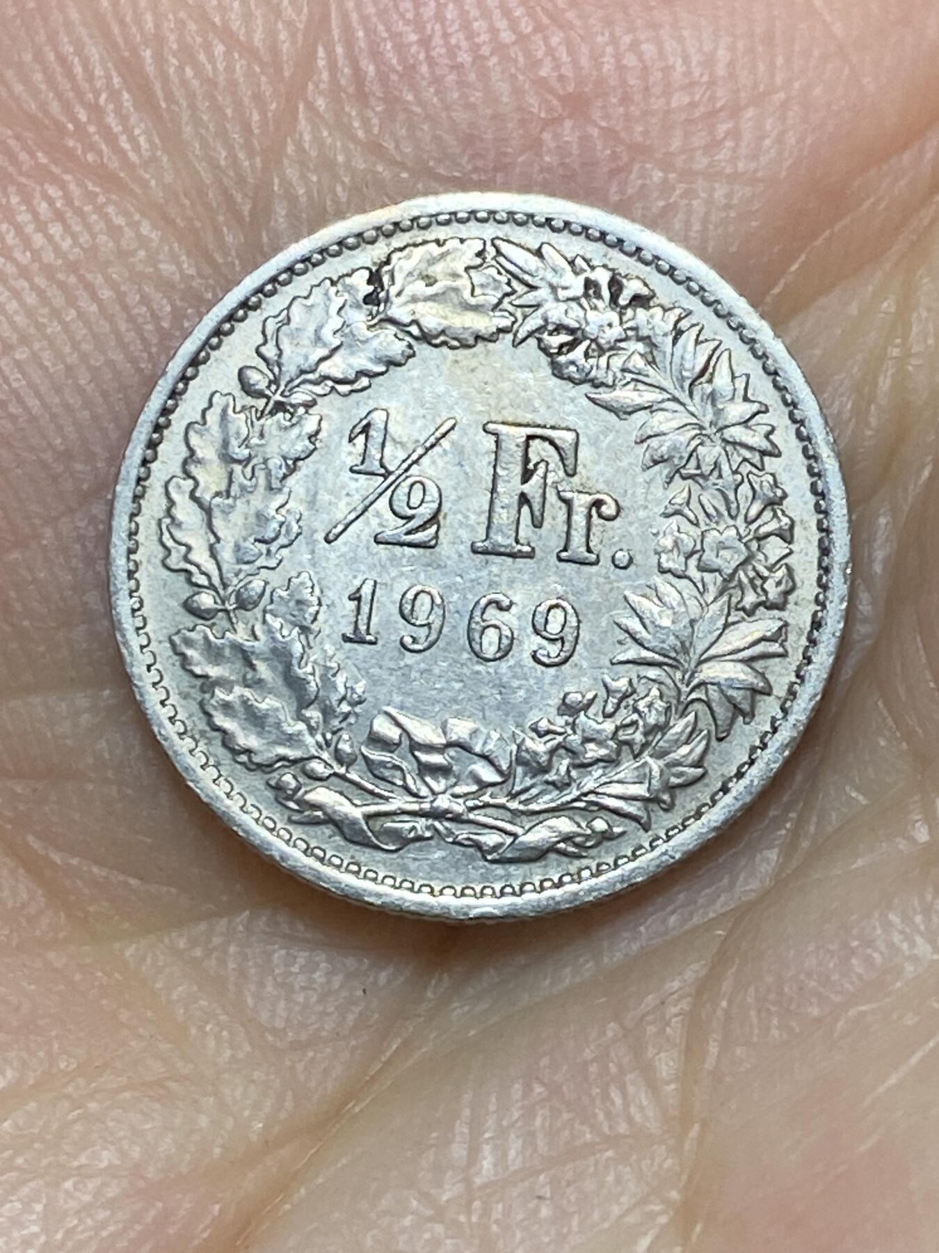 2025年第八十九场(总第一百一十五场）外国好品散币(免佣金) 少见–瑞士🇨🇭1969年1/2法郎(第三版铜镍材质早期年份，无标版)