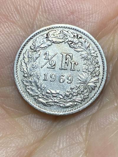 2025年第八十九场(总第一百一十五场）外国好品散币(免佣金) - 少见–瑞士🇨🇭1969年1/2法郎(第三版铜镍材质早期年份，无标版)