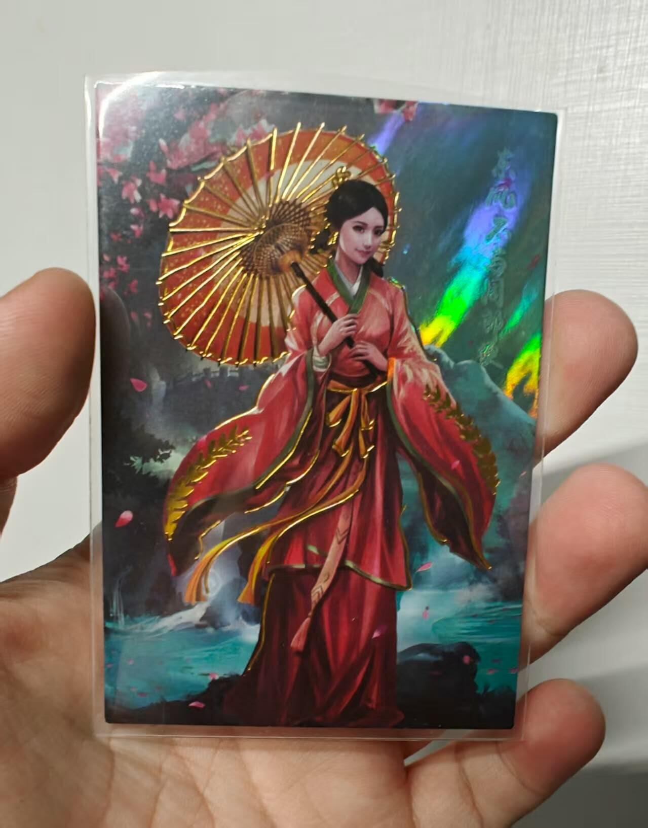 龙虎卡牌第五十四场 （无佣金，满120包邮，欢迎送拍） 霞纹闪  大圣卡通 司马三国特卡 小乔