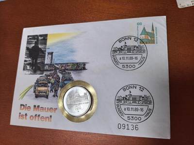长老汇蛇年精选第四十四场拍卖 - 1989西德邮币封首日封，含1971年5马克银币1枚，信封上的文字是“墙是打开的”
