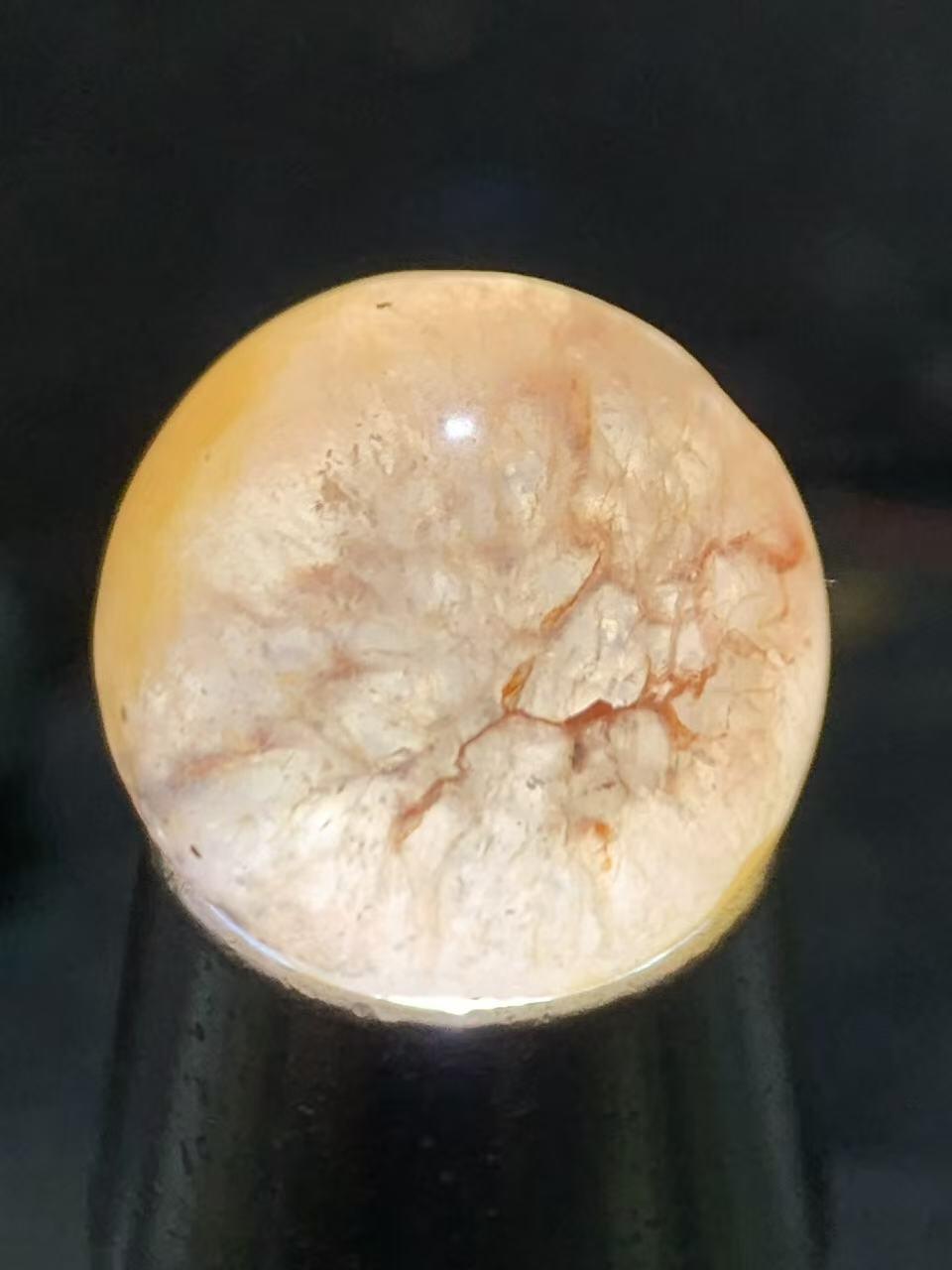 精美冰飘高玉化血丝糖心料战国红玛瑙随形2.0圆珠一颗！