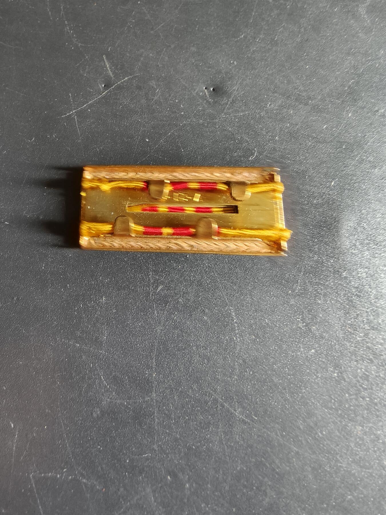 老王徽章第148期 南越总统集体嘉奖勋略