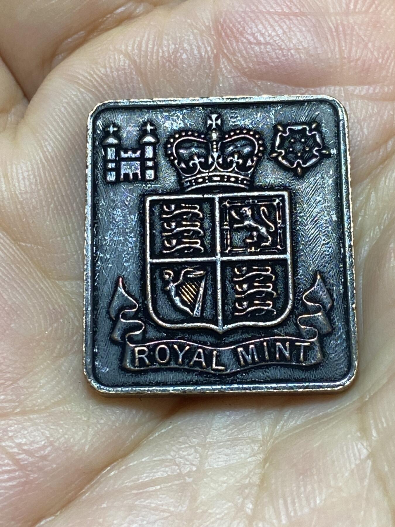 2025年第八十九场(总第一百一十五场）外国好品散币(免佣金) 英国🇬🇧1988年套币铜章