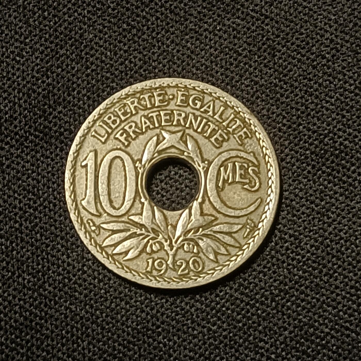 【游宝拍卖】乙巳蛇年66期 最低佣金1元起拍 法国1920年 10分