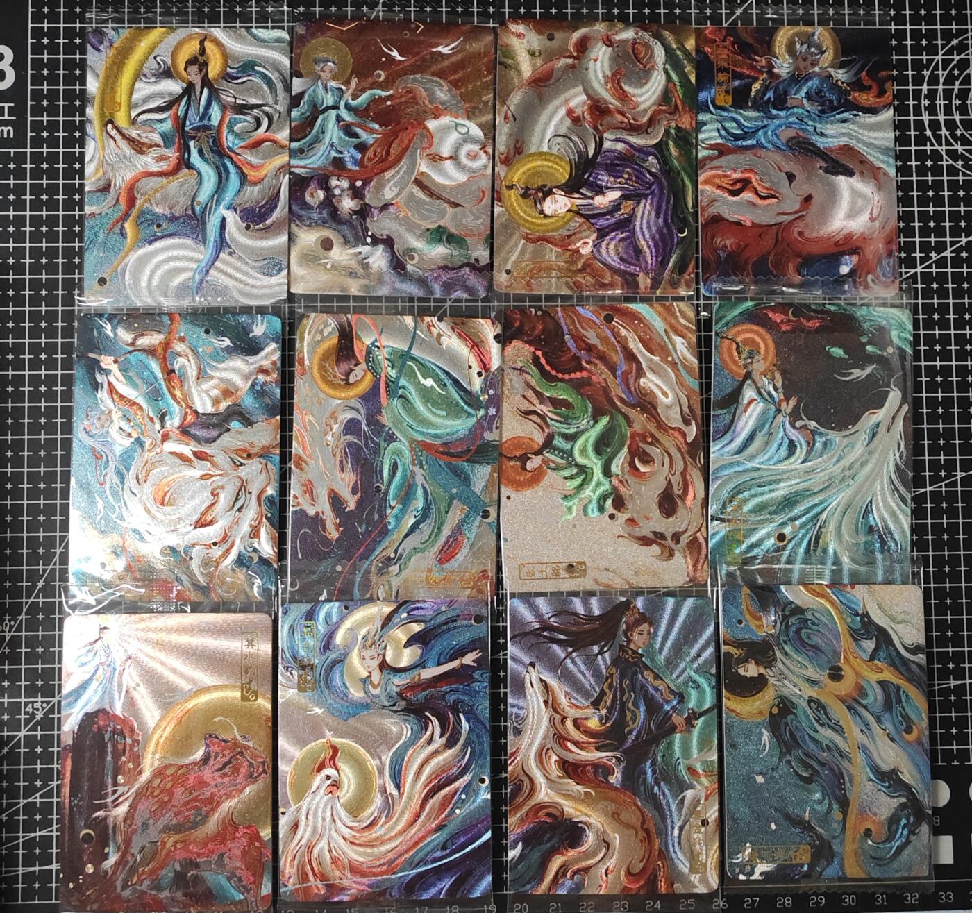 铃鹿第七期（提示一：自制卡难免瑕疵，可能存在撞角爆边等出厂瑕疵，介意慎拍；提示二：参拍请慎重，跑单押金不退的）） 可可瑞听粗闪二十八星宿