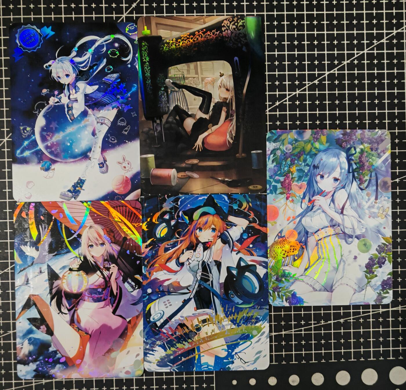 铃鹿第七期（提示一：自制卡难免瑕疵，可能存在撞角爆边等出厂瑕疵，介意慎拍；提示二：参拍请慎重，跑单押金不退的）） 卡霖妹卡5张