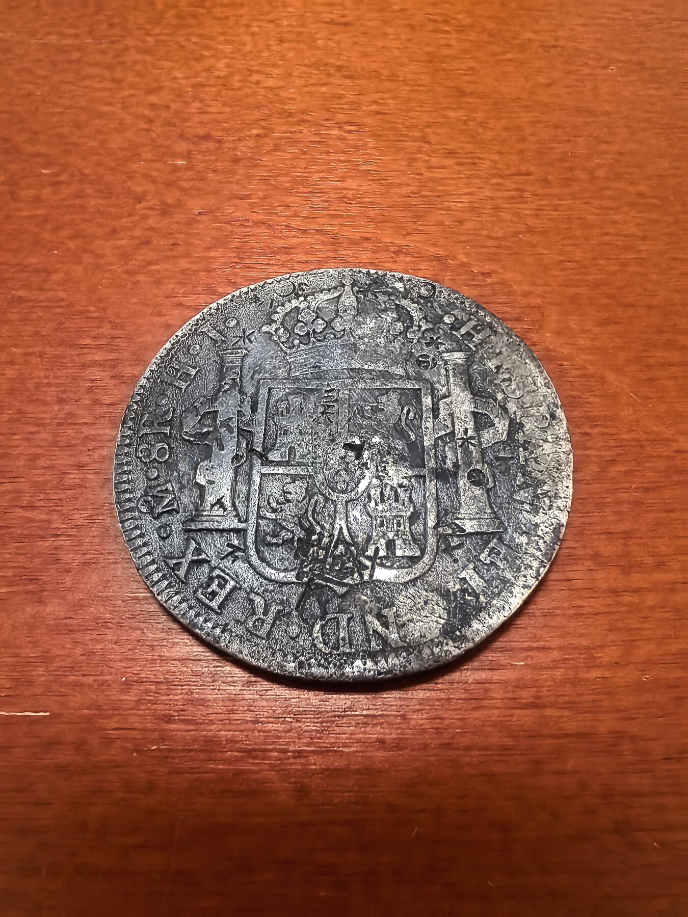 长老汇蛇年精选第四十四场拍卖 1811Mo FM西属墨西哥费七8R双柱，墨西哥城造币厂，有戳，书价高