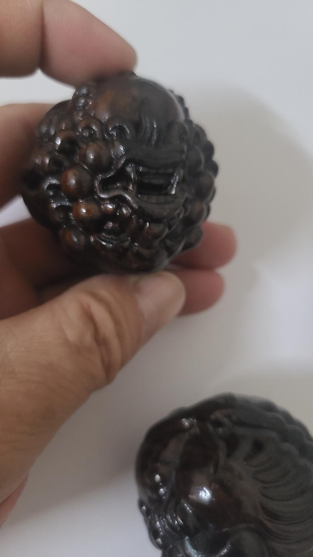 沉香木雕刻把玩儿件一对两个