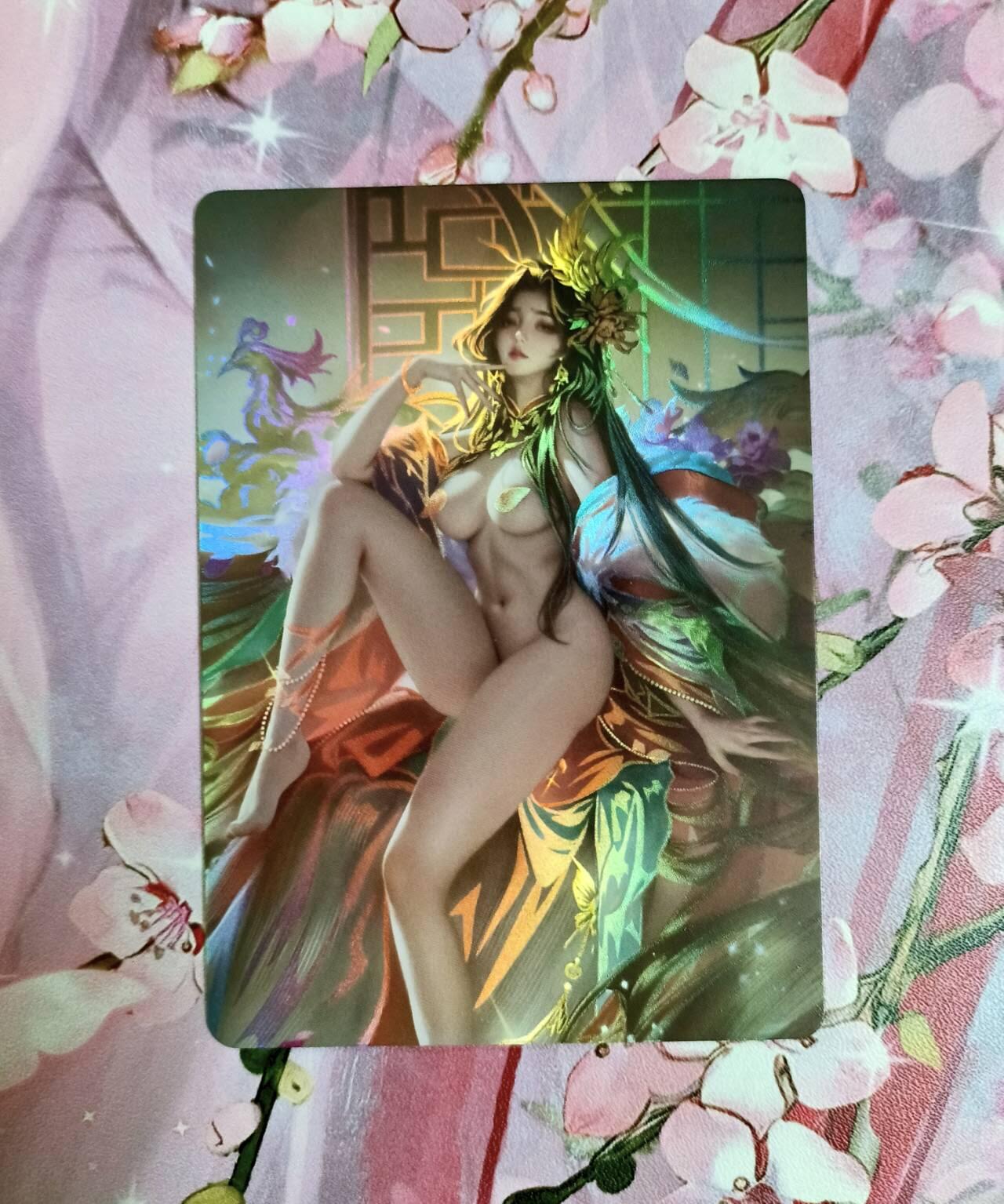 龙虎卡牌第五十四场 （无佣金，满120包邮，欢迎送拍） 折光彩闪 鸡腿倾国倾城落衣版 貂蝉