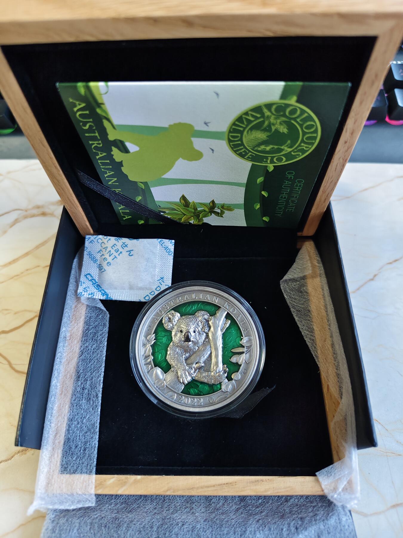 第175期拍卖【长期征集拍品】 巴巴多斯2022年陆地动物系列2考拉3盎司彩色银币，999银，发行999枚