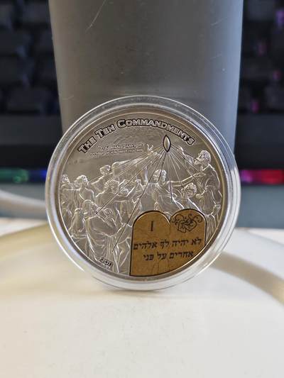 第174期拍卖【长期征集拍品】 - 帕劳2011年发行摩西十诫半盎司彩色精制纪念银币，925银，发行1000枚