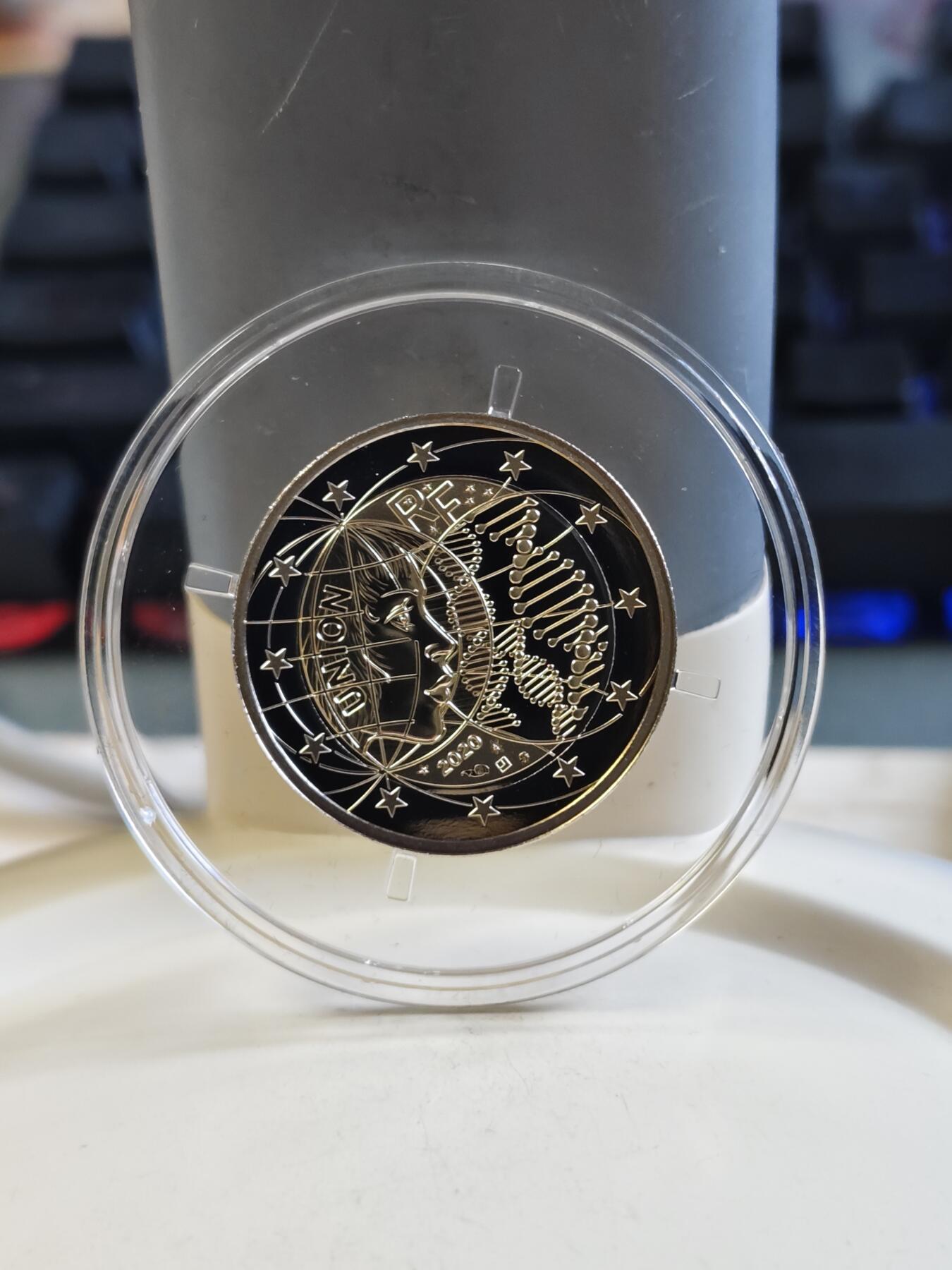 第175期拍卖【长期征集拍品】 法国2020年医学研究精制双色纪念币，有氧化