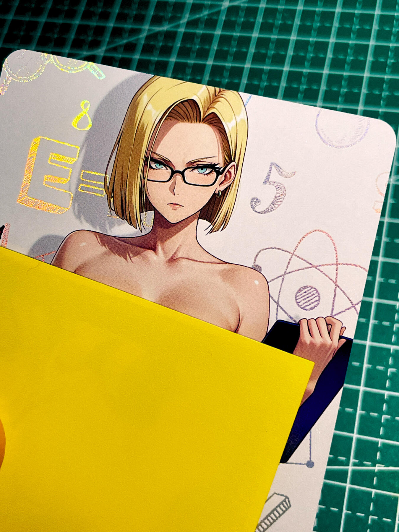 【关注参拍有赠卡】显眼宝31期  9.10日晚9:30截止 逝者如斯夫不舍昼夜 动漫 人造人18号经典人物角色艺术立绘卡 颜值很高  折光彩闪   大卡尺寸  63*88