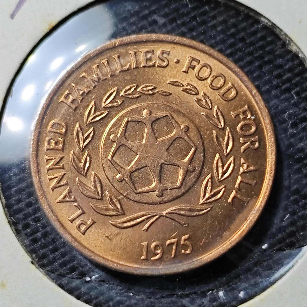 KK钱币收藏小铺 第335场 2月预留时间 周末发货 1975汤加2分 