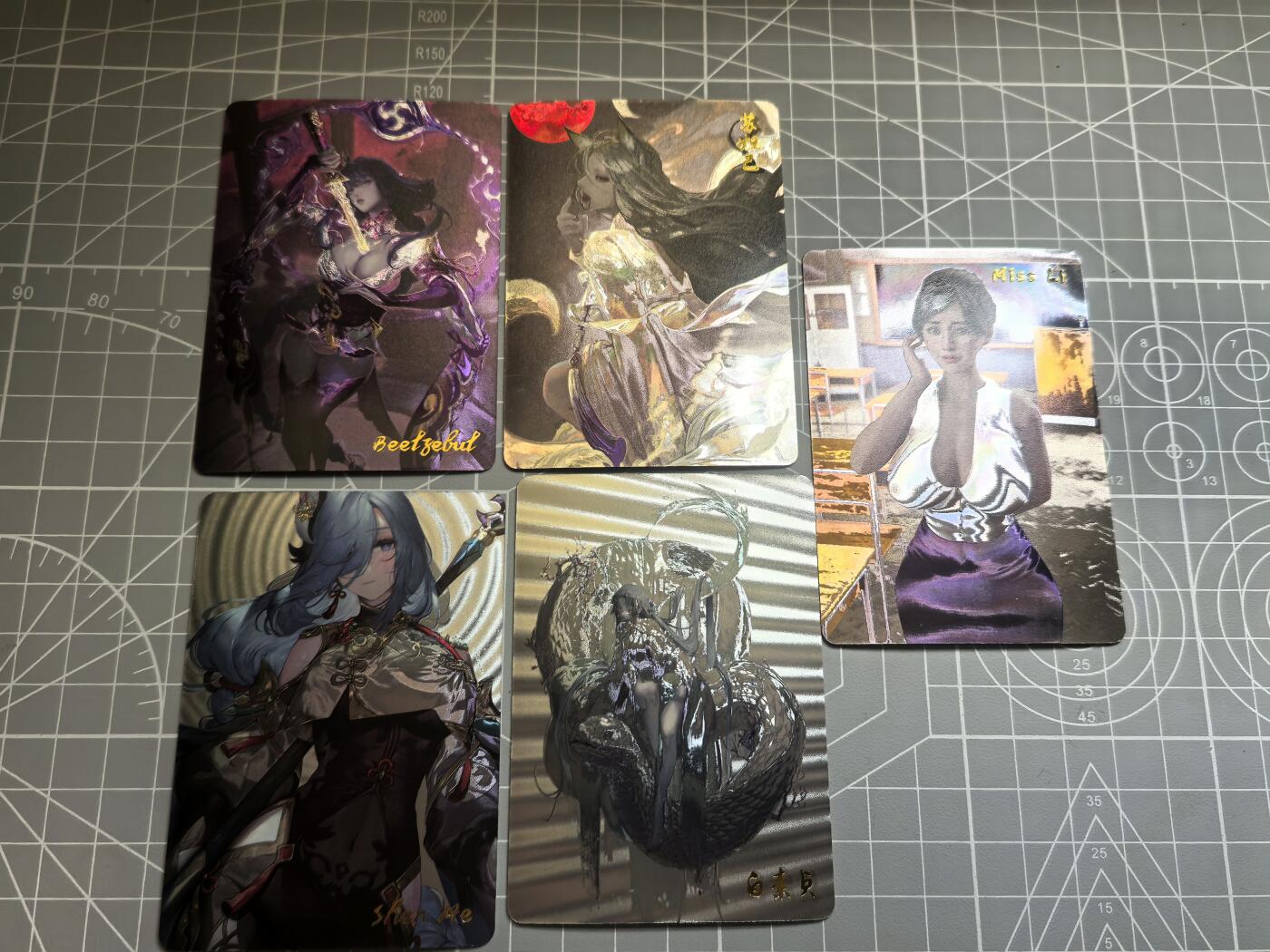 第十六场拍卖 结拍 9月12日晚21点 公益场 无佣金 无手续费 品控放大镜勿拍。卡牌出厂品质全部套膜不包厂瑕 禁止🚫小号抬价 部分卡牌设有底价 大家放心拍 点个关注哈 燎原卡牌 光耀单卡 5张