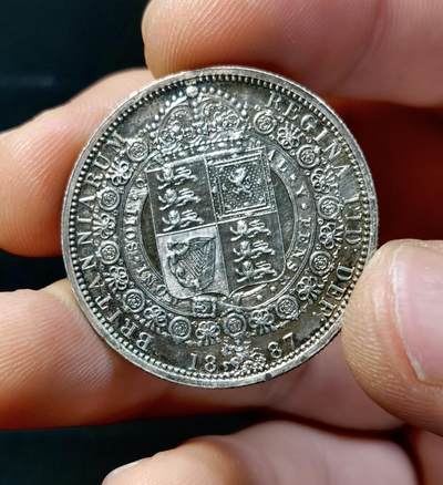 甄臻铺-世界币章拍卖（第33期），送拍享返佣金等优惠多多 英国 1887年 维多利亚女王 半克朗银币 50周年金禧特年 英伦黑彩 AU打底品相