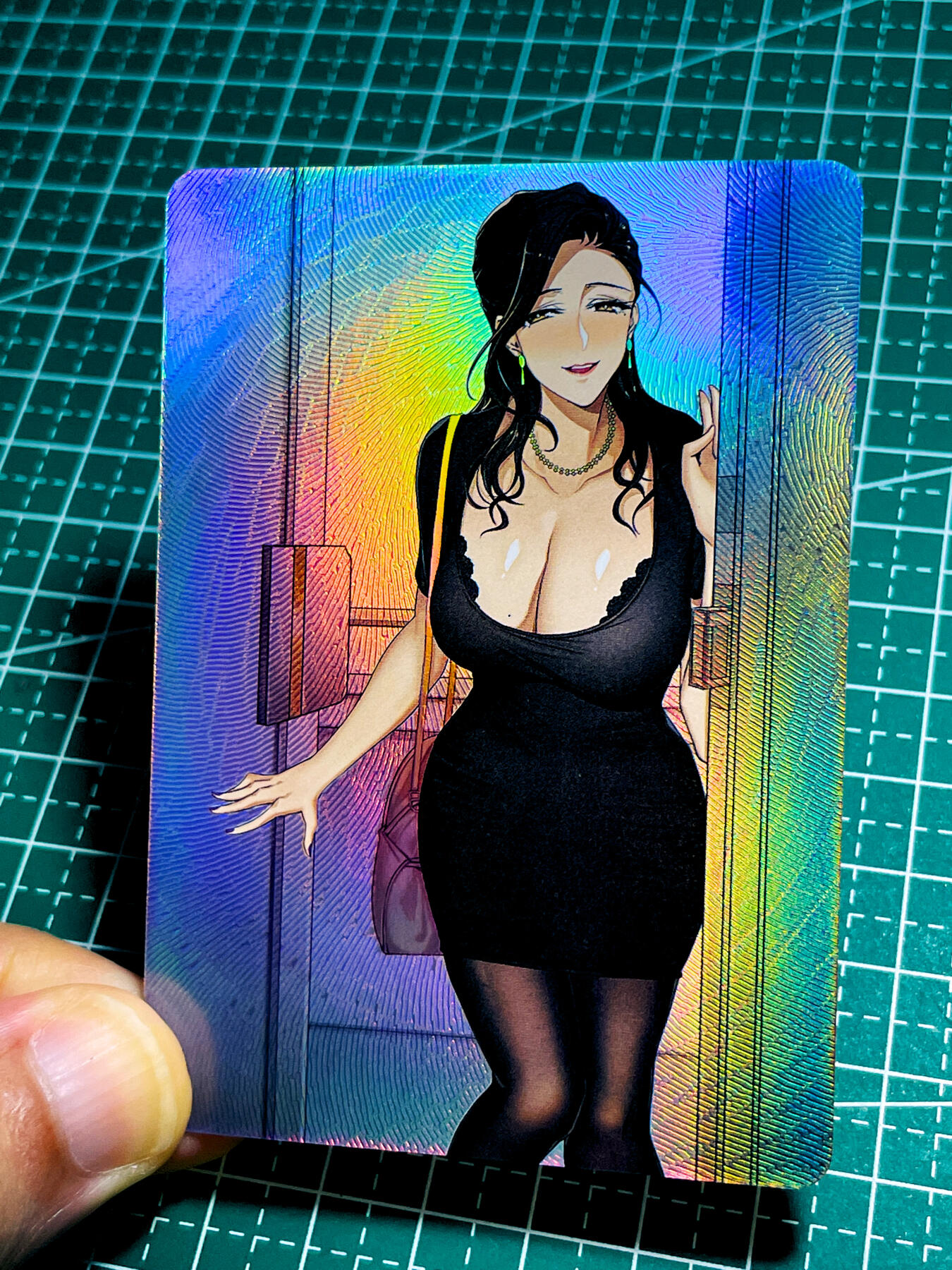 【关注参拍有赠卡】显眼宝31期  9.10日晚9:30截止 逝者如斯夫不舍昼夜 韩漫办公室御姐 散配一枚  折光彩闪 63*88