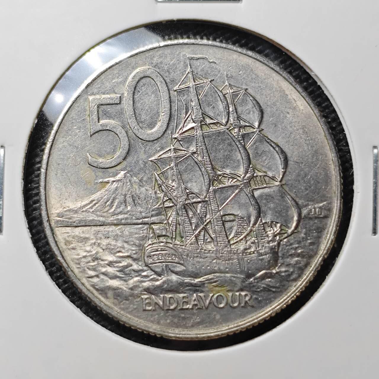 KK钱币收藏小铺 第334期 2月预留时间 周末发货  1985新西兰50分 浅雕版 加拿大代铸 少见大面值！