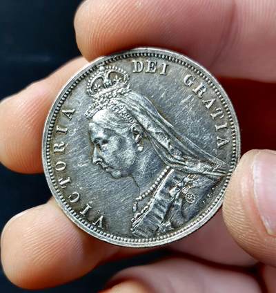 甄臻铺-世界币章拍卖（第33期），送拍享返佣金等优惠多多 英国 1887年 维多利亚女王 半克朗银币 50周年金禧特年 英伦黑彩 AU打底品相