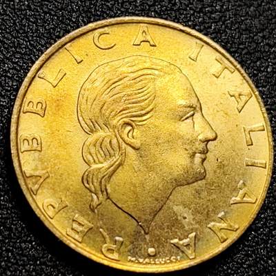 泉币菌-第107场-精品福利场 原铜光极美品 1994年意大利200里拉宪兵部队成立180周年黄铜纪念币 宝瓶花24mm