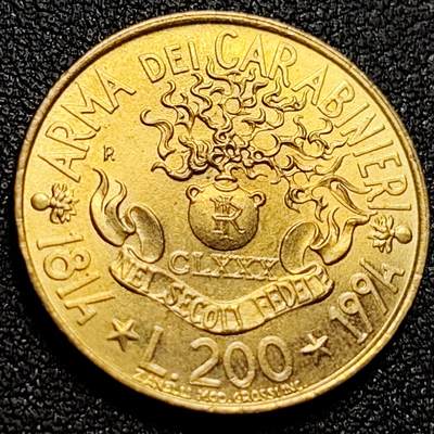 泉币菌-第107场-精品福利场 - 原铜光极美品 1994年意大利200里拉宪兵部队成立180周年黄铜纪念币 宝瓶花24mm