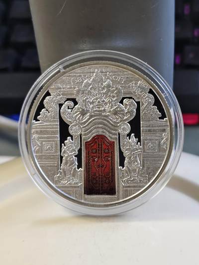第174期拍卖【长期征集拍品】 - 斐济2012年神庙大门纪念银币，925银，25克