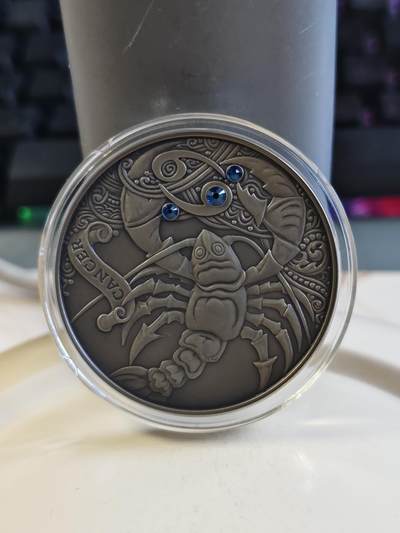 第174期拍卖【长期征集拍品】 - 白俄罗斯2015年十二星座系列-天蝎座20卢布镶水晶仿古银币，28.28克，925银，发行7777枚