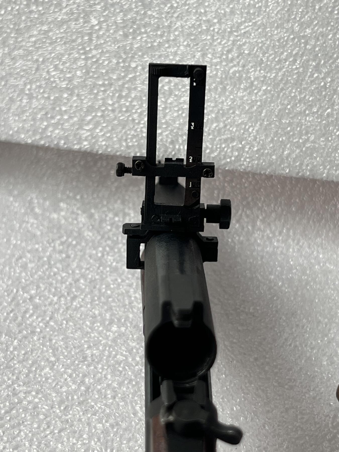 零元拍：H&G 1/4 M79榴蛋仓模型，全金属，含两枚蛋蛋，无背带，全品没毛病。无包装。