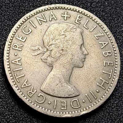 泉币菌-第107场-精品福利场 英国早期1957年2先令老镍币 伊丽莎白二世青年女王头像 28.3MM