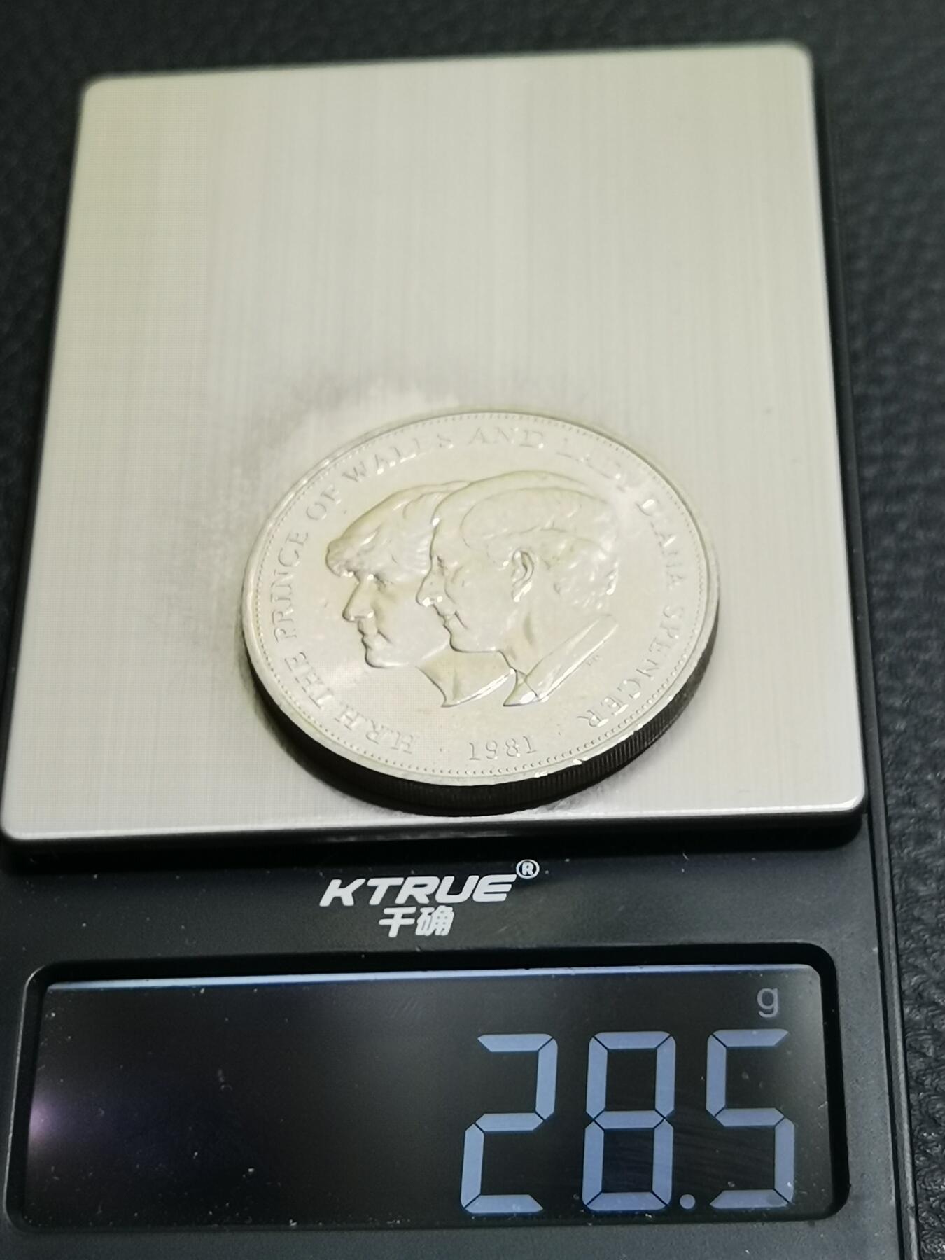 天下钱庄专场欢迎参拍 英国纪念币，镍币