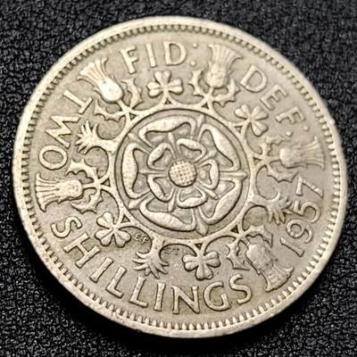 泉币菌-第107场-精品福利场 - 英国早期1957年2先令老镍币 伊丽莎白二世青年女王头像 28.3MM